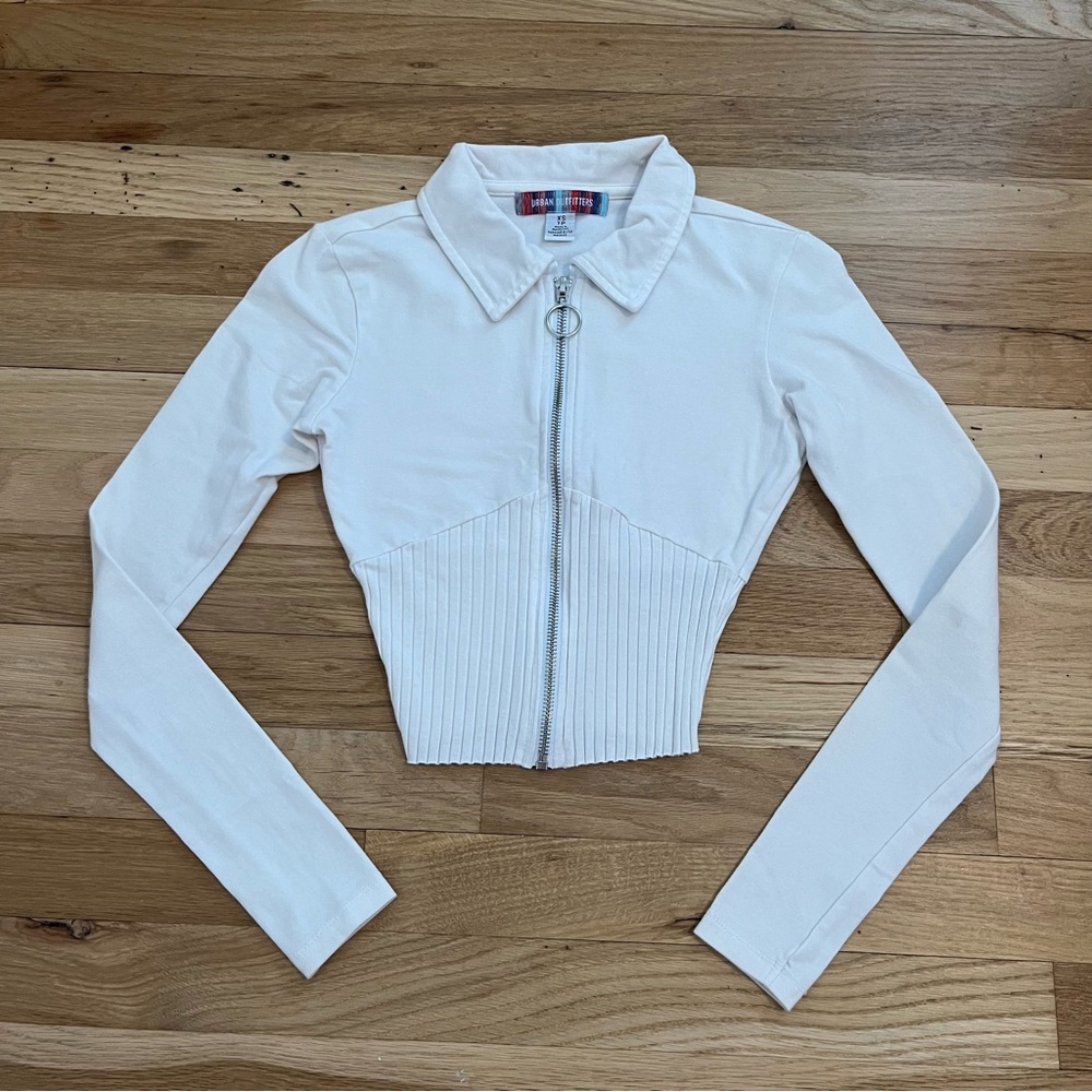 Urban Outfitters Long Sleeve Zip-Up Crop Top